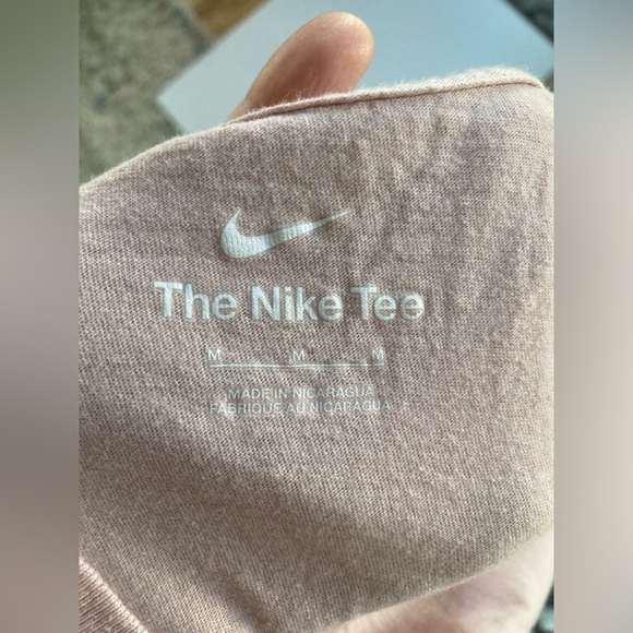 Nike Tee Shirt Have A Nike Daze Psychedelic Graphic Muted Pink size Small - Picture 4 of 11